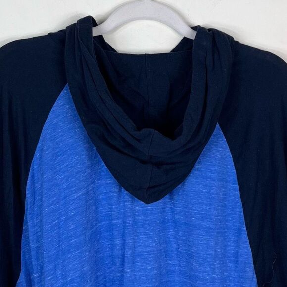 Old Navy Drawstring Hooded Light Sweatshirt - Picture 7 of 13